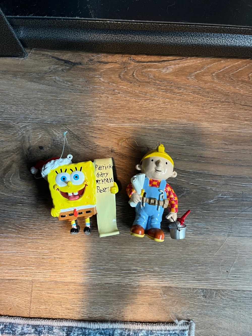sponge bob, bob the builder and Clifford the big red dog ornaments